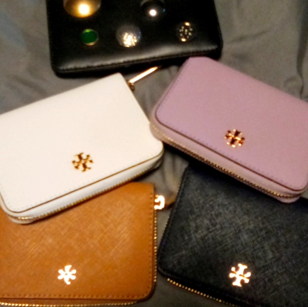 Tory Burch zip coin case and card holder